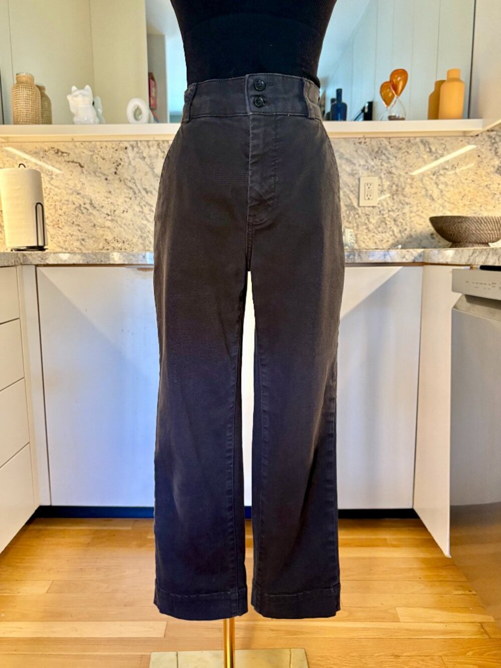 Everlane The Organic Straight-Leg Pant Washed Black Charcoal - Size 2